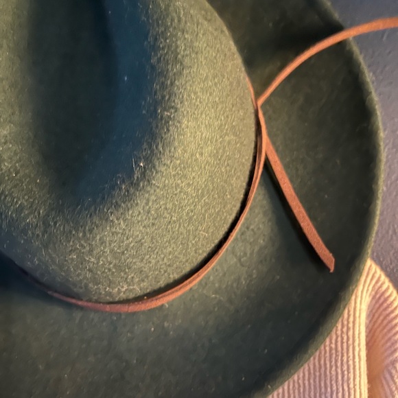 Girls size small cute “Spring Brunch” outfit! - Picture 2 of 9